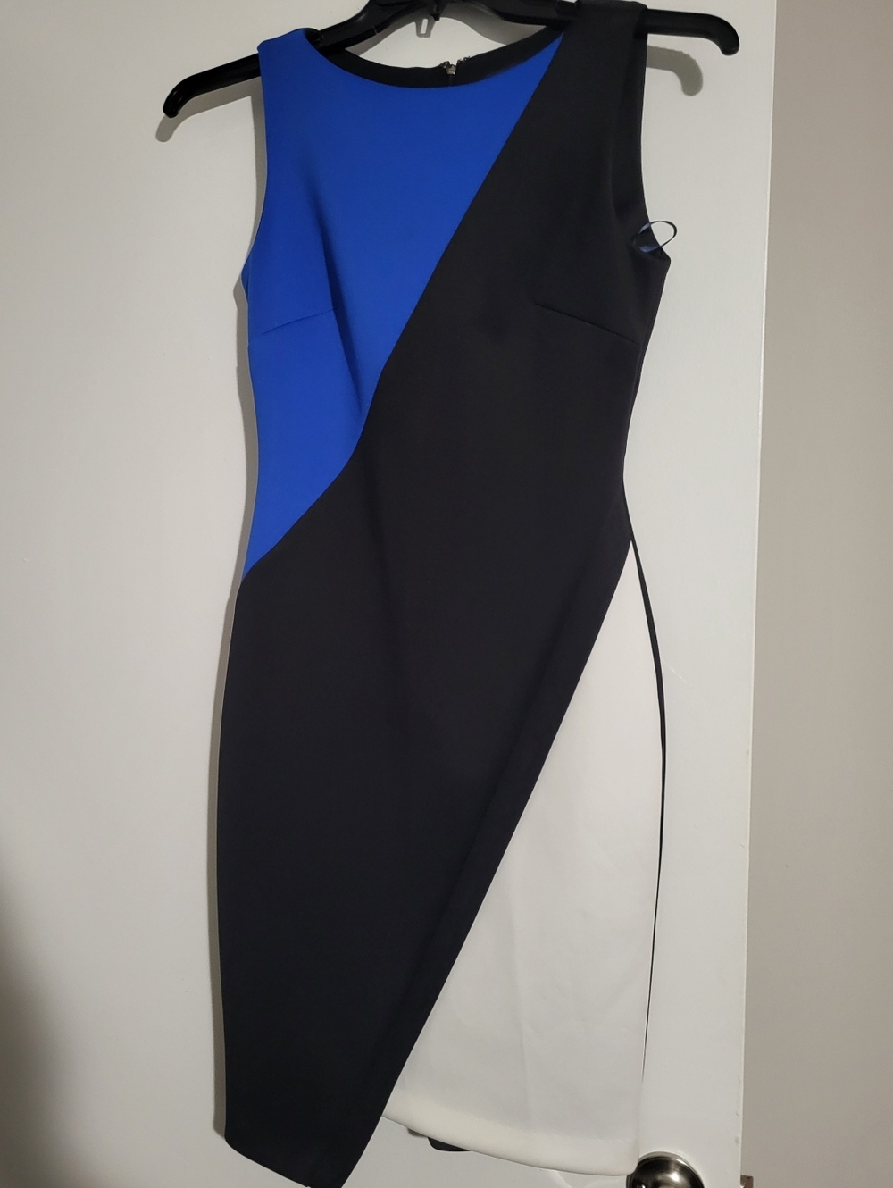 Tommy Hilfiger  Colorblock Sheath Dress in Royal Blue, Black & White